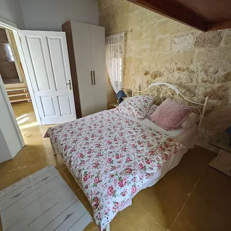 Дом отдыха Perla 21 *